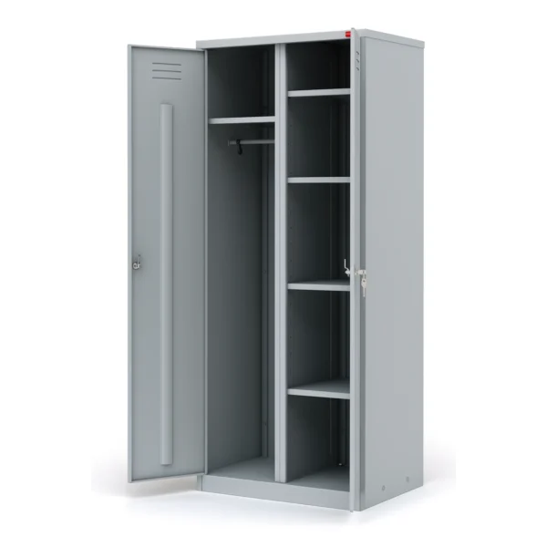 Двухсекционный металлический шкаф ШРМ-22У в открытом виде — секция для одежды и полки для хранения