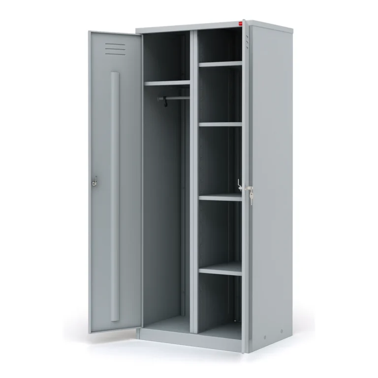 Двухсекционный металлический шкаф ШРМ-22У в открытом виде — секция для одежды и полки для хранения