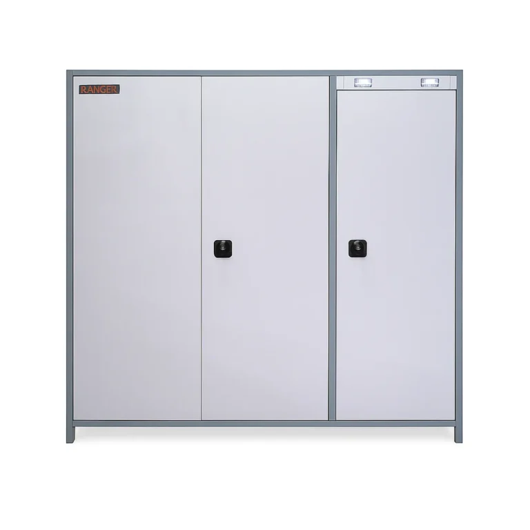 Металлический шкаф RANGER-8, закрытый, светло-серый RAL 7035