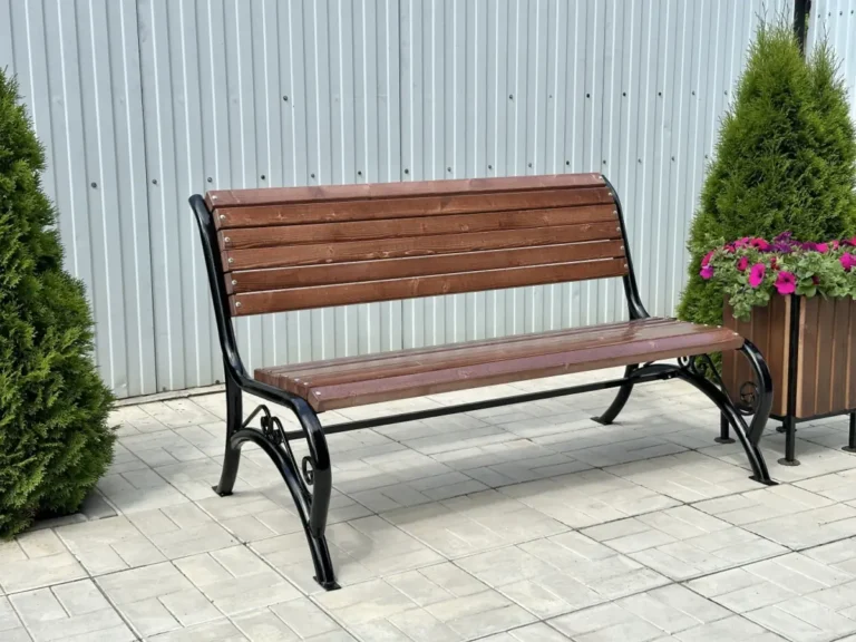 Скамейка Брянск — вид спереди