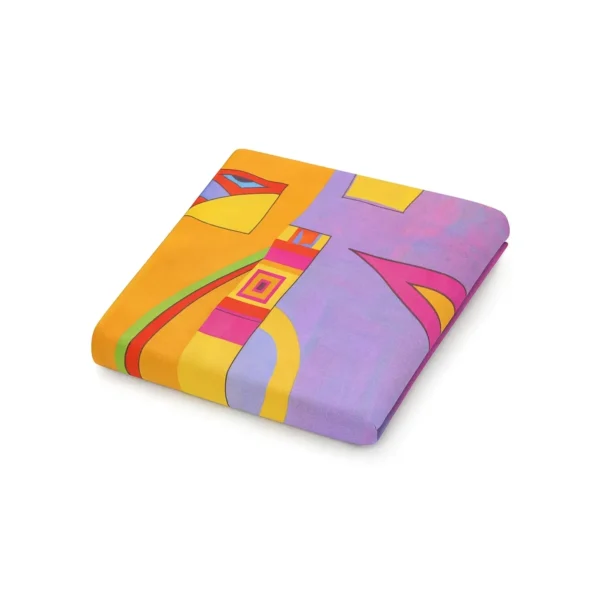 Постельное бельё 1,5-спальное из полиэстера цветное