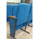 Ряды кресел Этюд-М в синей обивке вид сзади